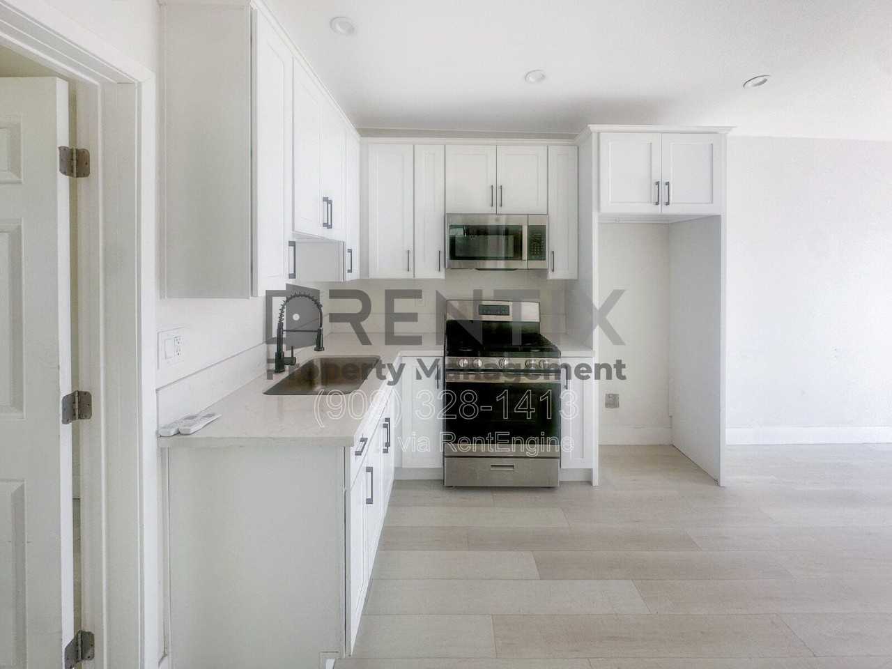 787 N Reservoir St - Photo 5 of 18