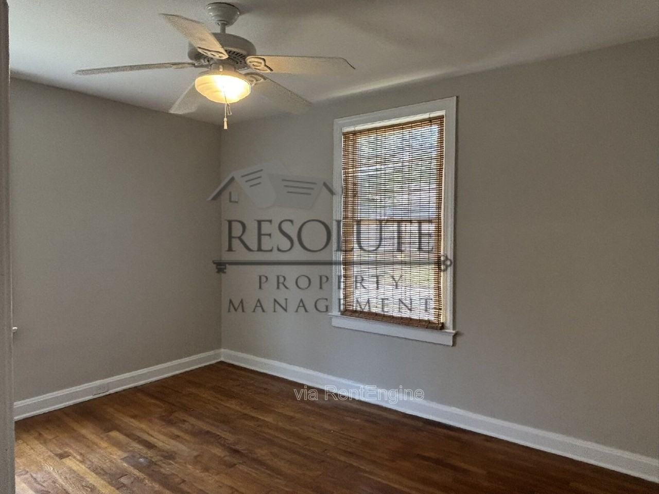 321 E Church St - Photo 6 of 7