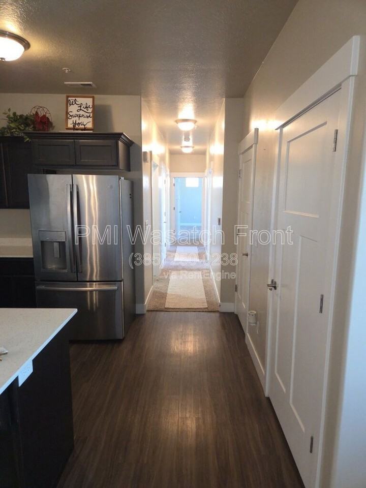 3772 W 1850 N #102 - Photo 4 of 8