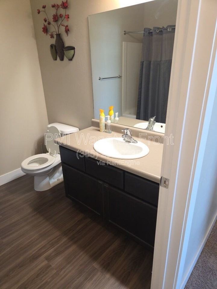 3772 W 1850 N #102 - Photo 5 of 8