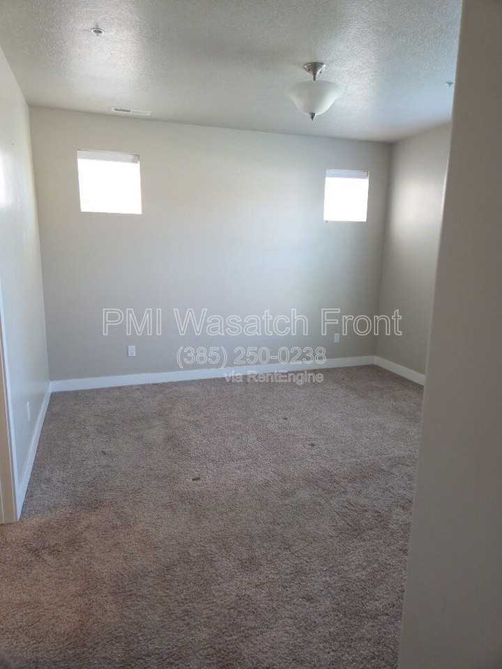 3772 W 1850 N #102 - Photo 6 of 8