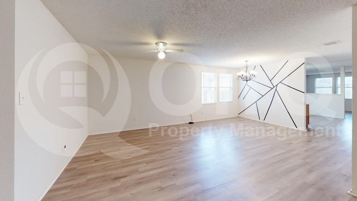 603 Ambarella St - Photo 7 of 23