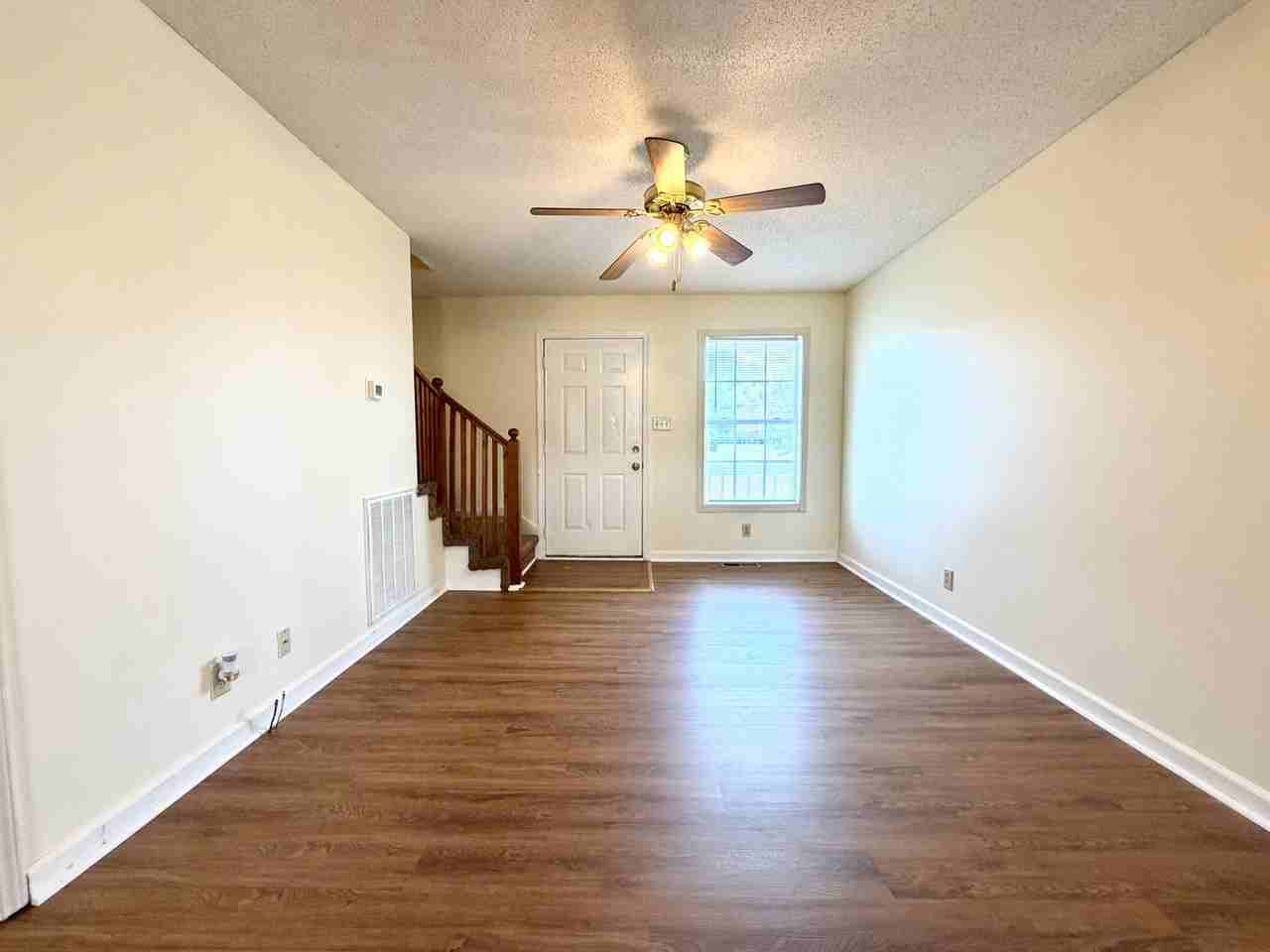 811 Flyer Ct - Photo 5 of 19