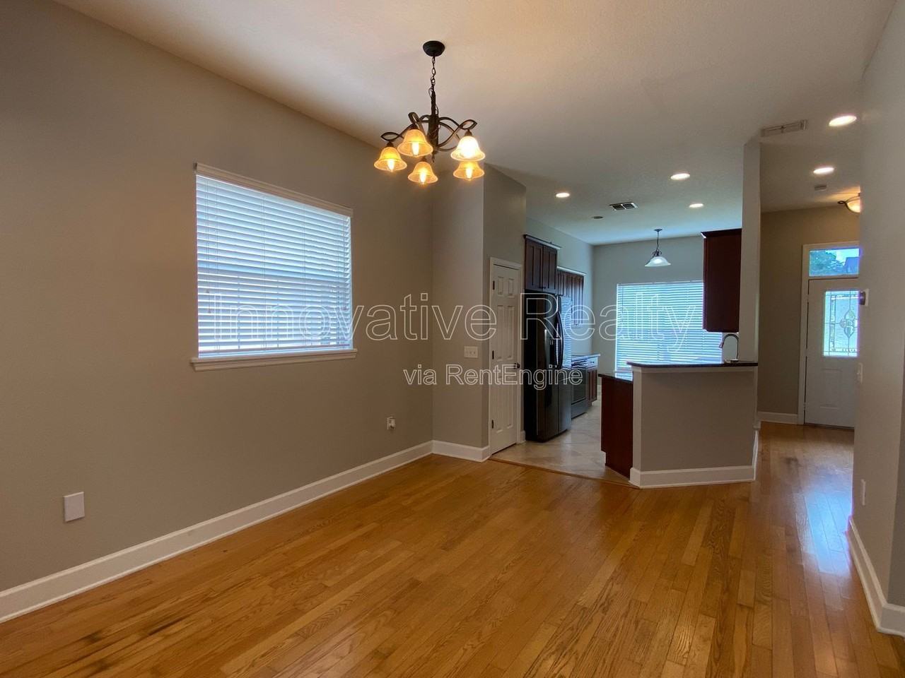 332 E Kaley St - Photo 3 of 32
