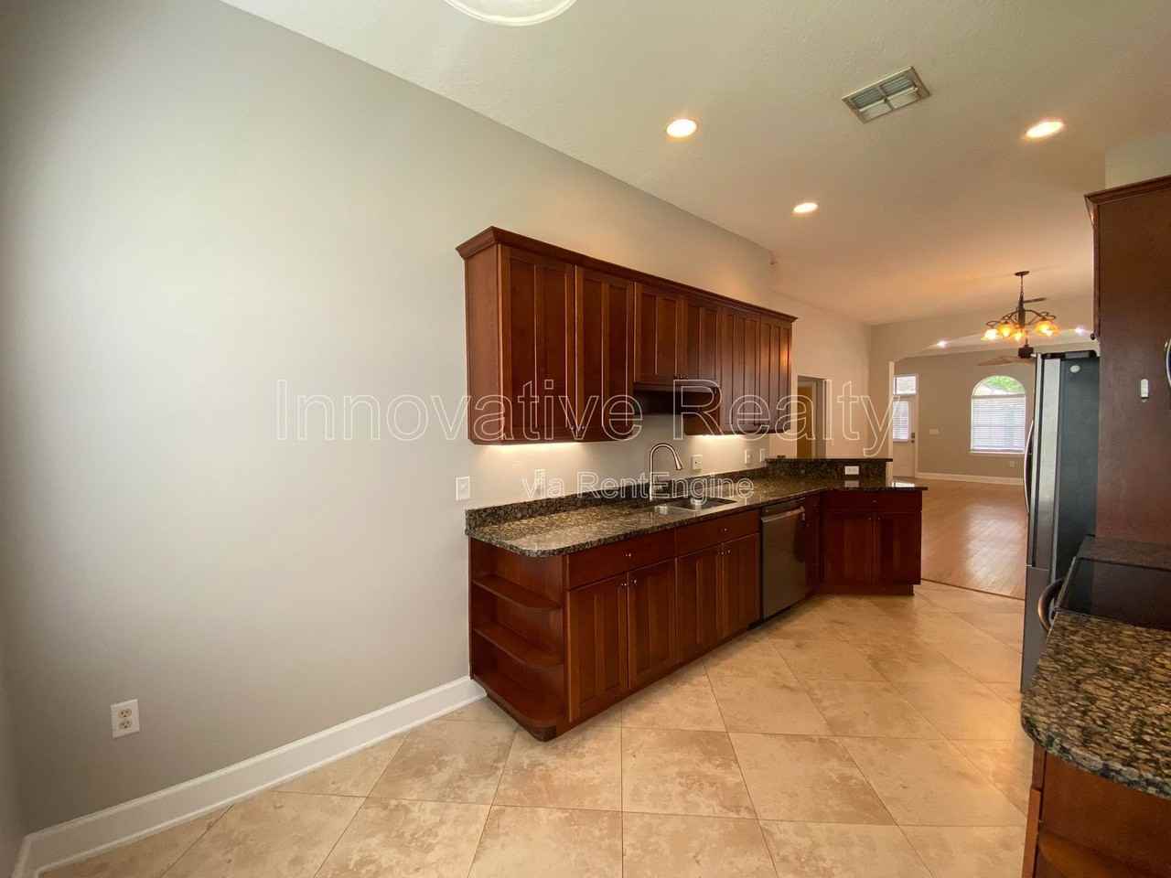 332 E Kaley St - Photo 6 of 32