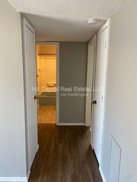 400 George St #D - Photo 7 of 12