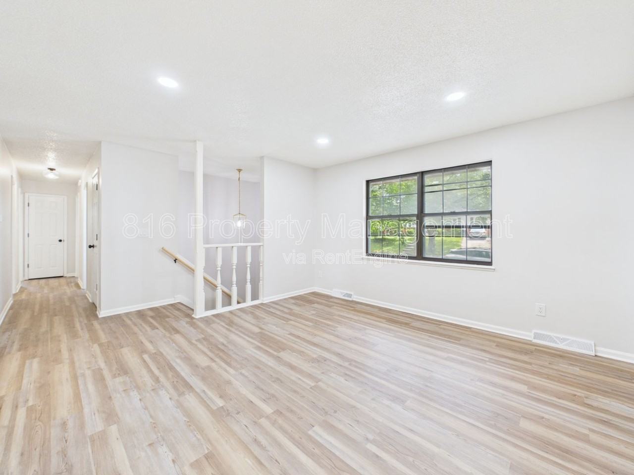 8622 E 108th Ter - Photo 3 of 34