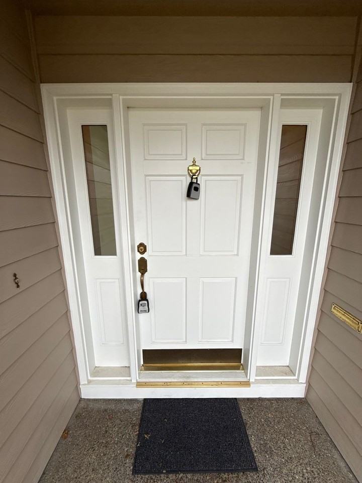 191 Mclaughlin Dr - Photo 2 of 48