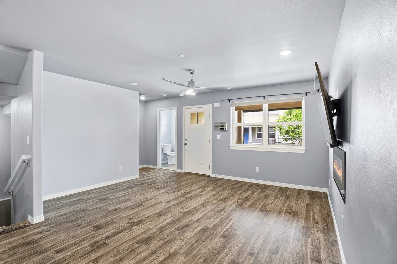 6104 Summit Peak Ct #102 - Photo 2 of 18