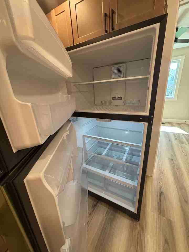 Sycamore Apartments - Photo 7 of 26