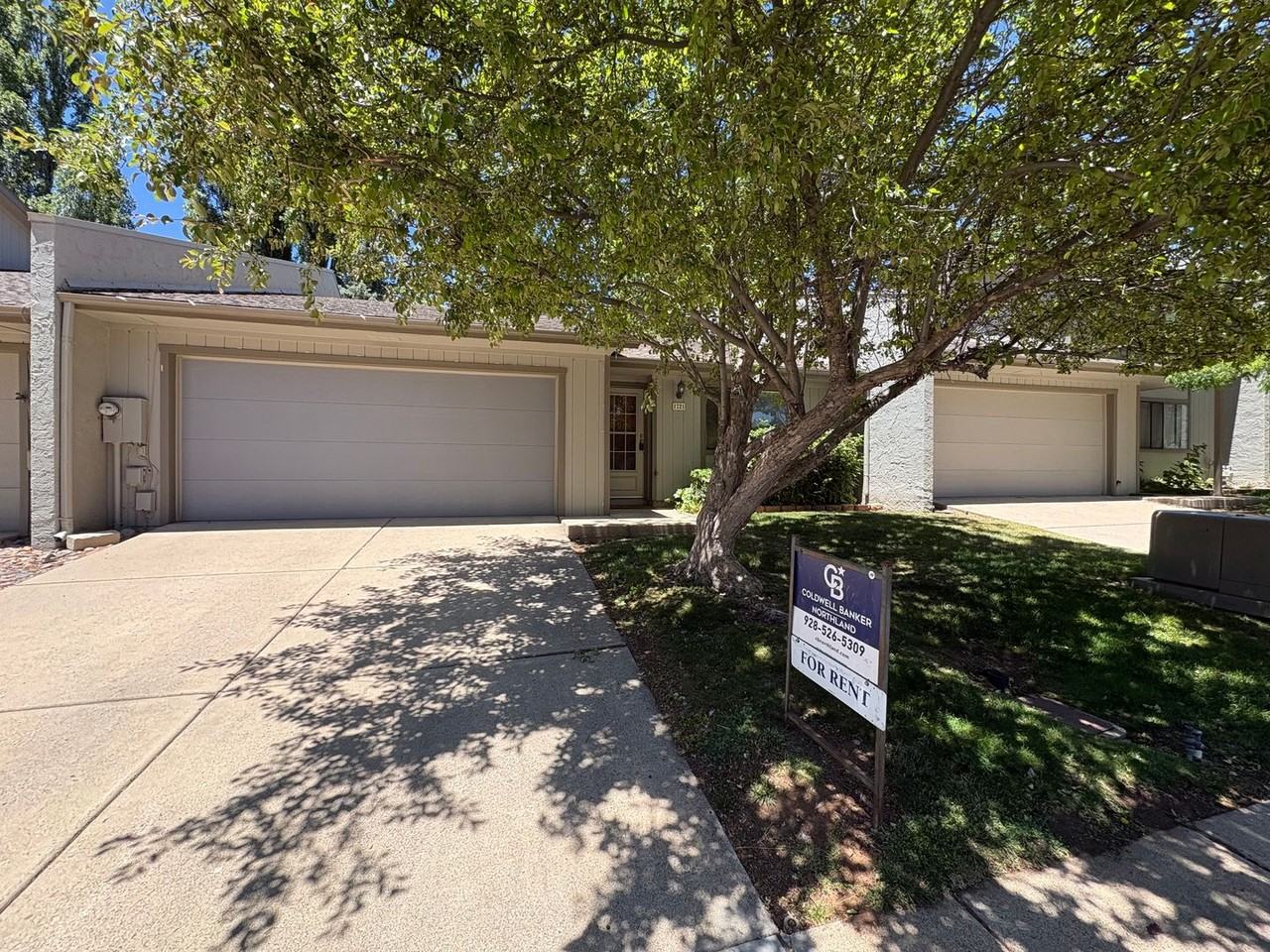 1721 N Fairway Dr - Photo 2 of 9