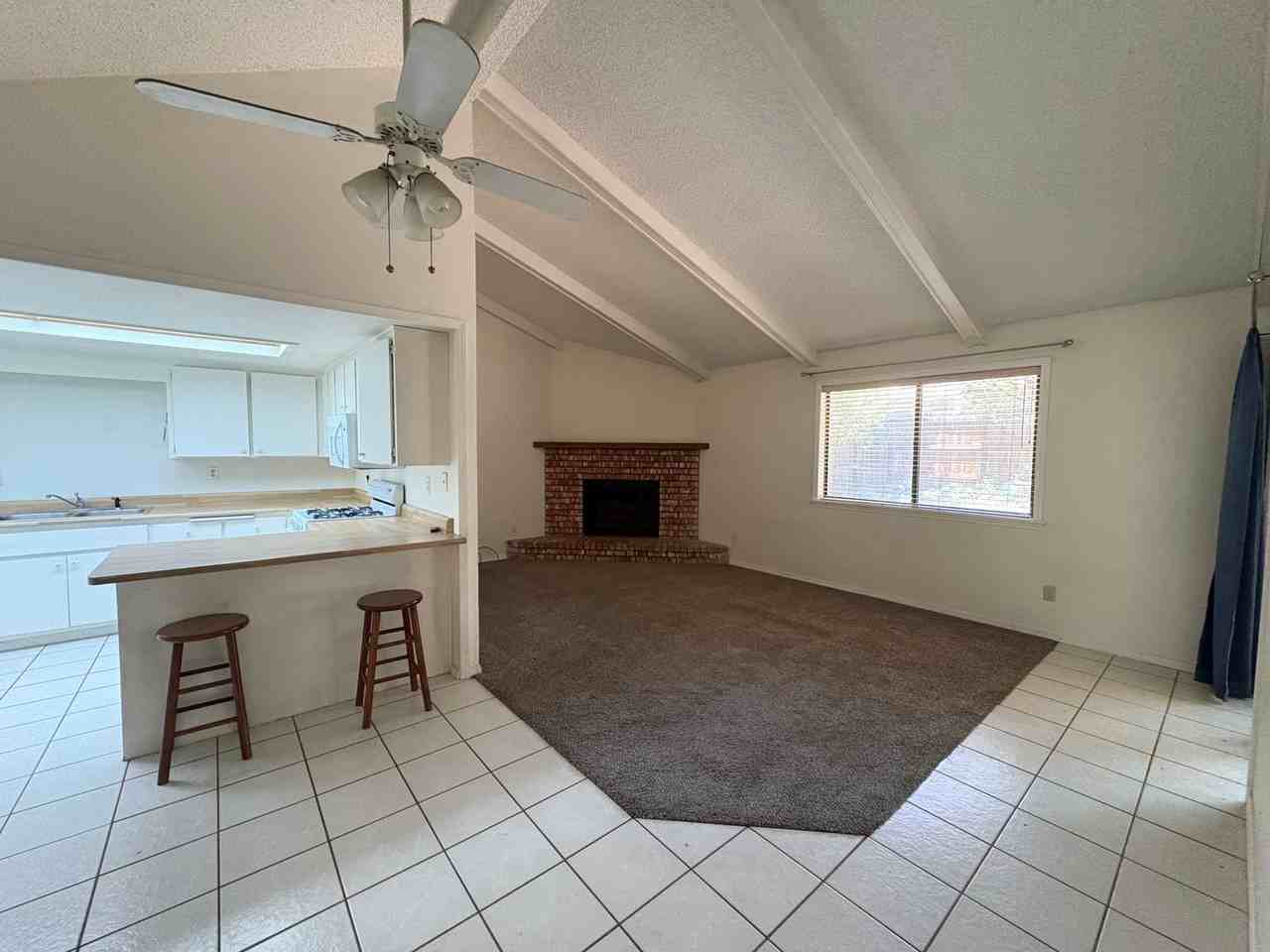 1721 N Fairway Dr - Photo 4 of 9
