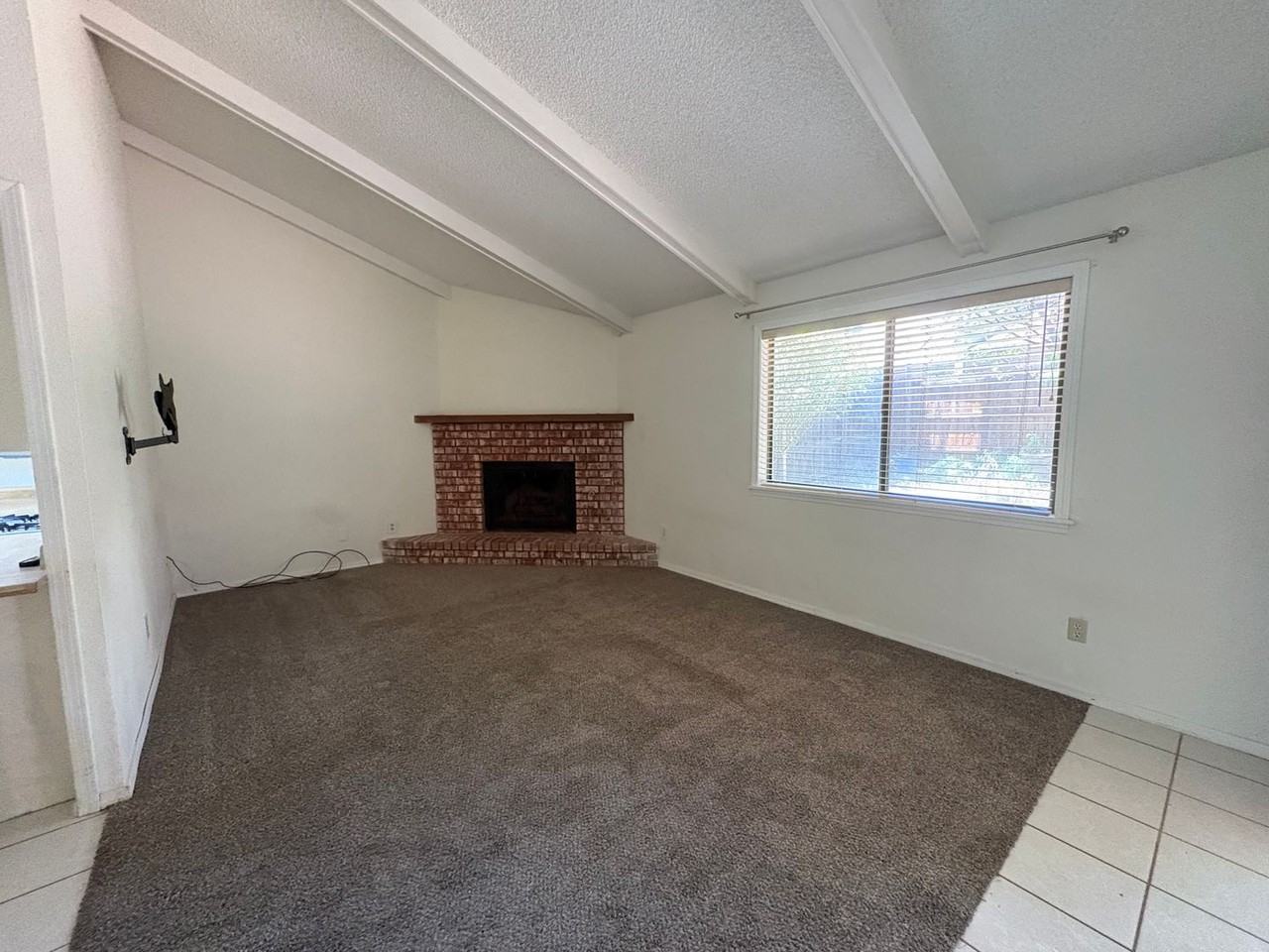1721 N Fairway Dr - Photo 5 of 9
