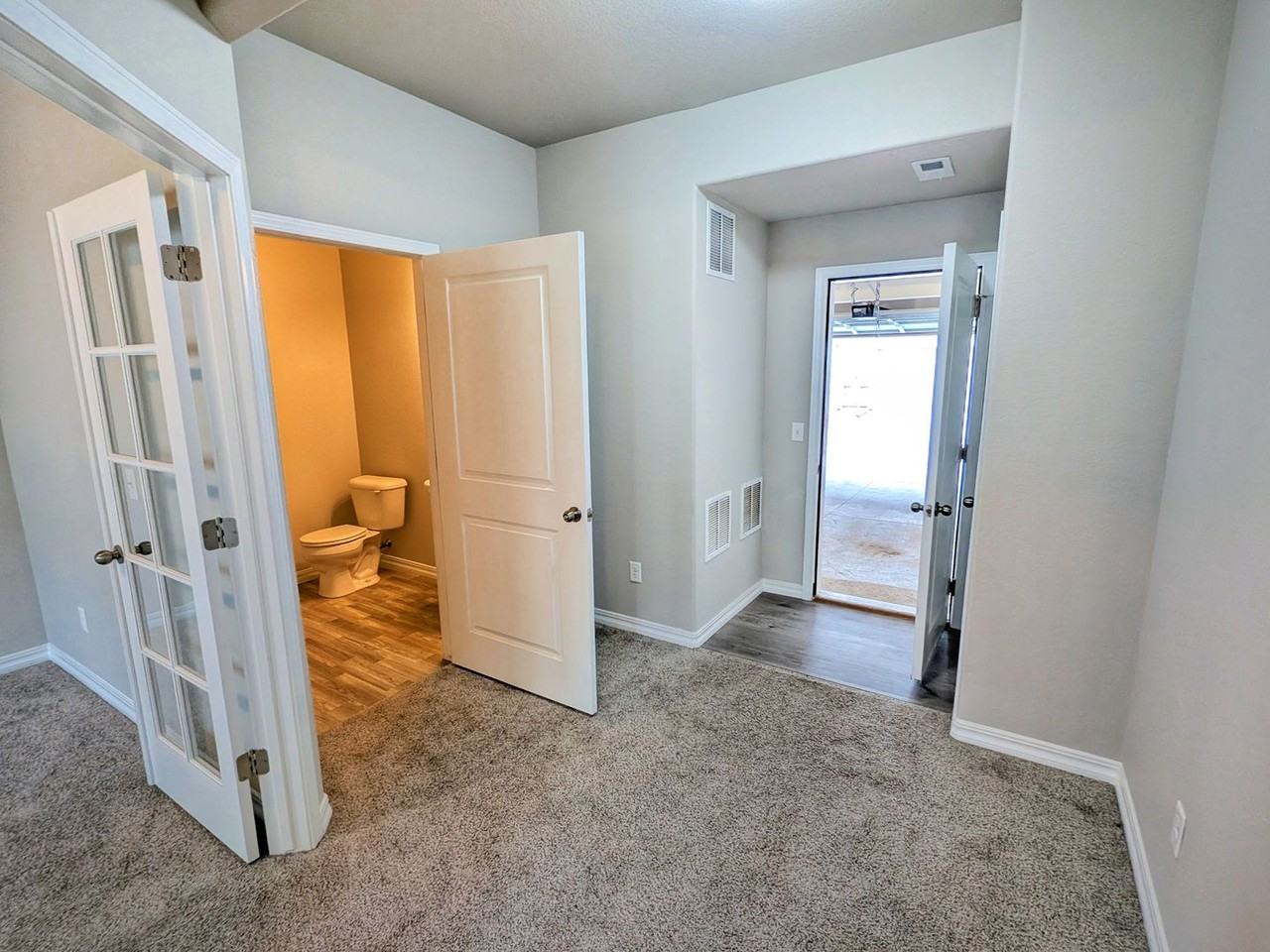7519 Mount Elbert Pt - Photo 5 of 27