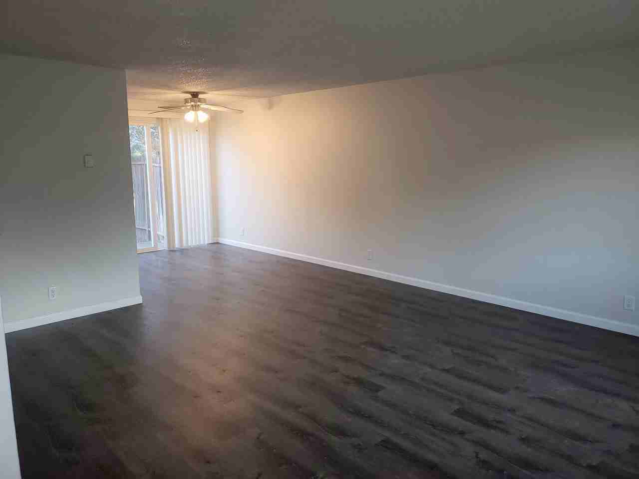 4581 Sean St - Photo 3 of 20