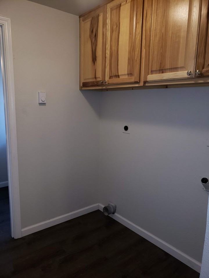4581 Sean St - Photo 6 of 20