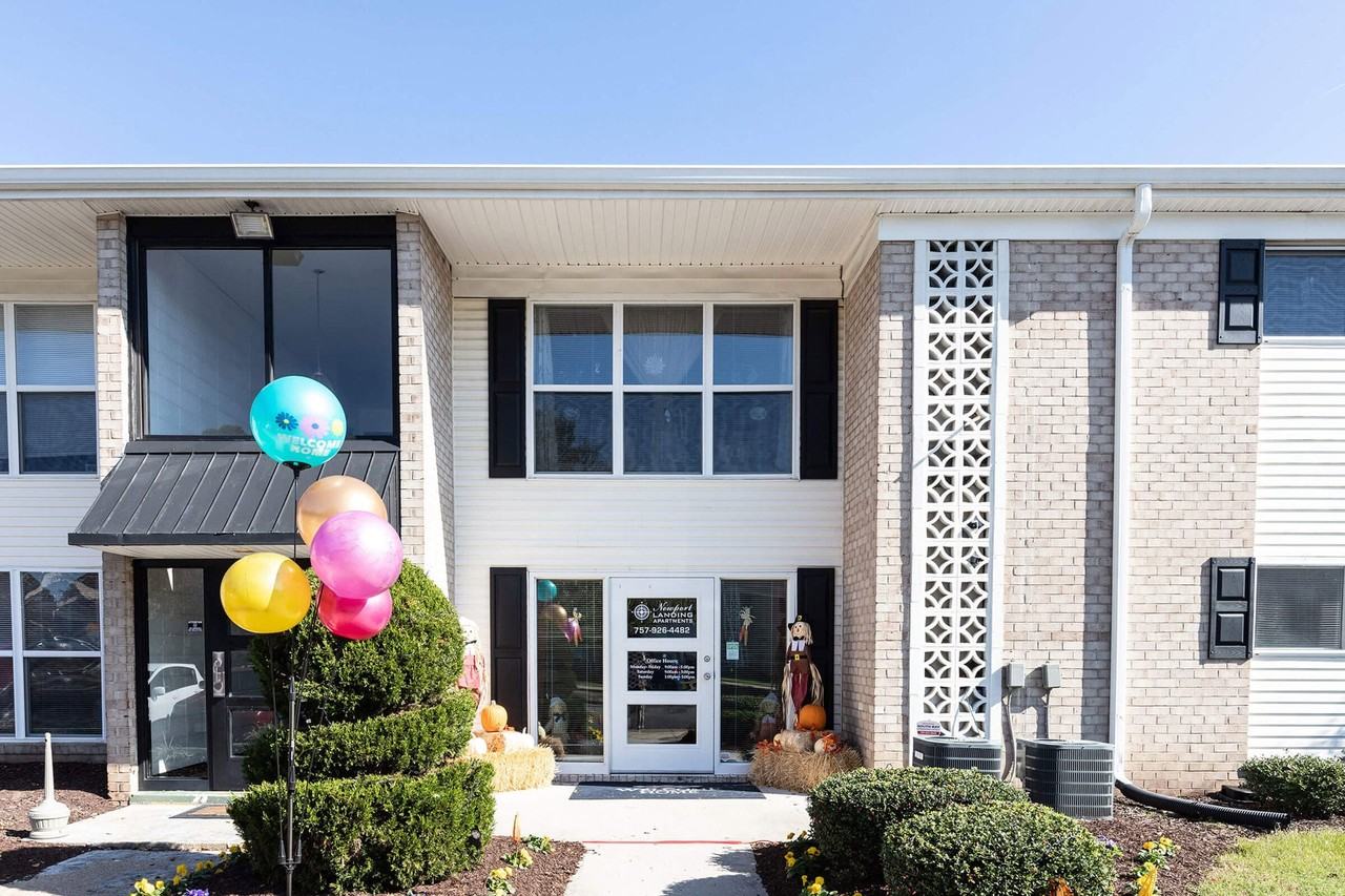 Newport Landing Apartments - Photo 6 of 22