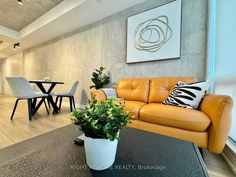 The Woodsworth Condos - Photo 3 of 20