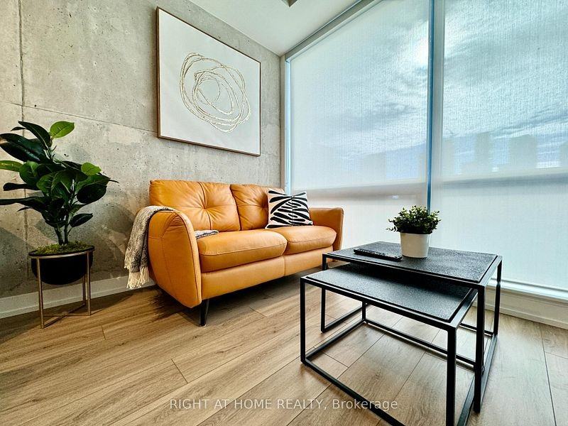 The Woodsworth Condos - Photo 4 of 20