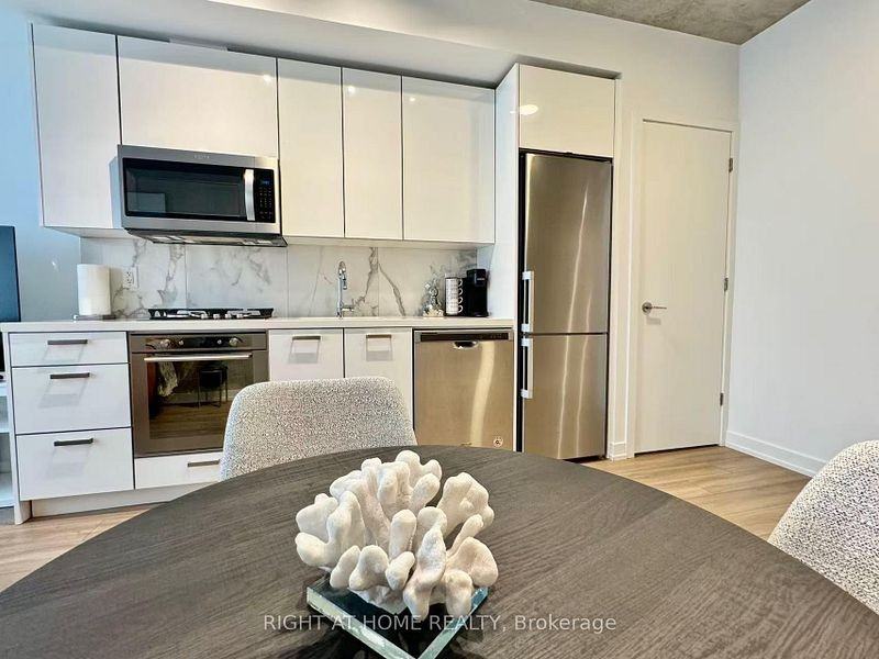 The Woodsworth Condos - Photo 7 of 20