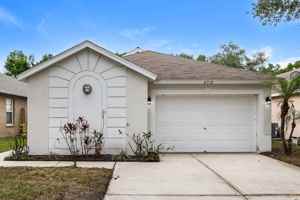 featured image of 6719 Summer Cove Dr