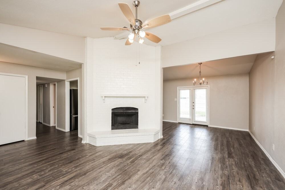 490 Rainier St - Photo 5 of 16