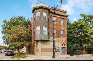 featured image of 3100 N Western Ave