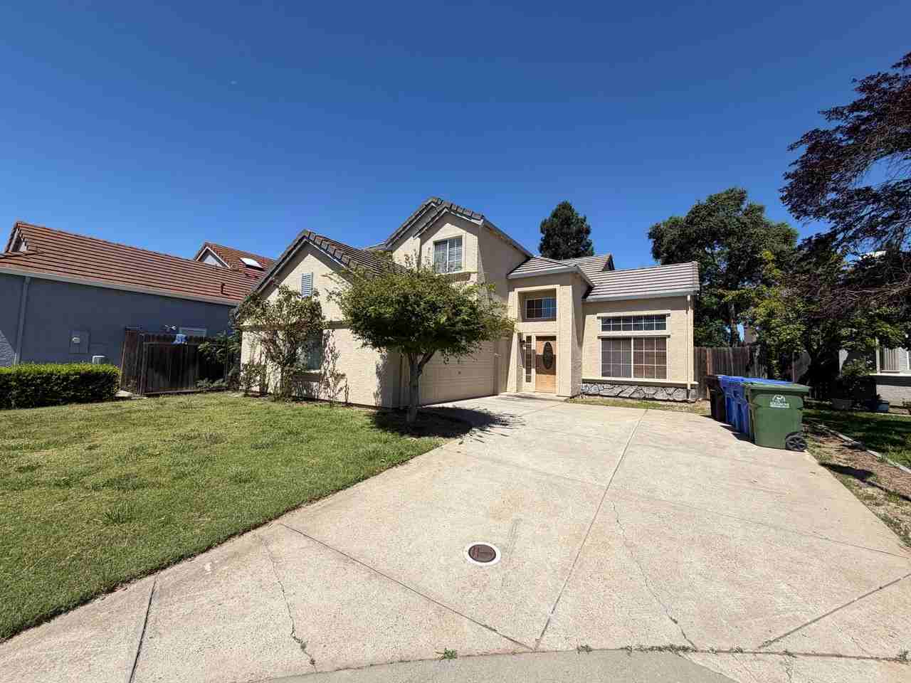 8868 Chadbury Pl