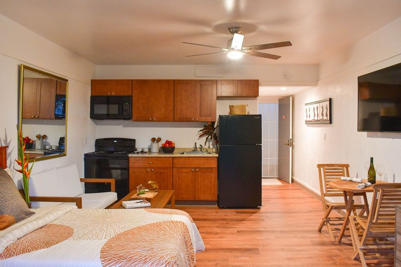 Waiakea Villas - Photo 3 of 18