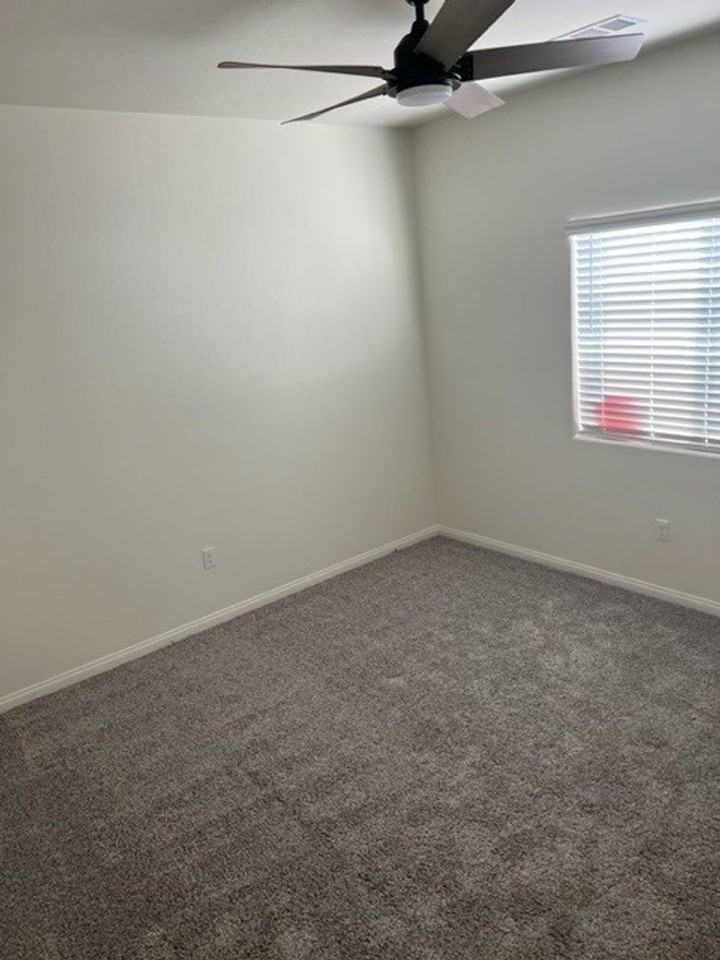 Rosedale Villas - Photo 4 of 10