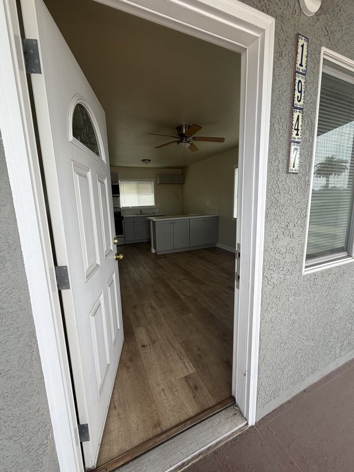 1947 Olive Ave #NA - Photo 4 of 6