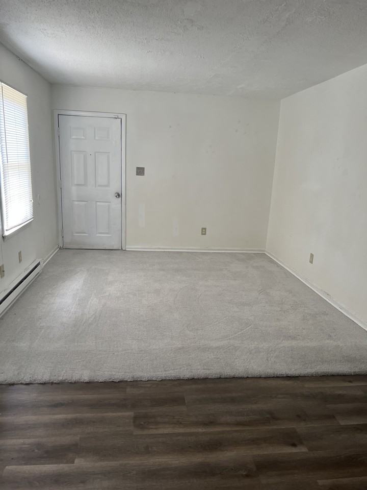 123 Wye St #NA - Photo 2 of 6