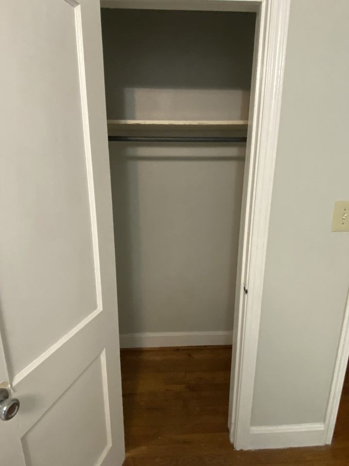15 Seneca Rd #NA - Photo 3 of 12