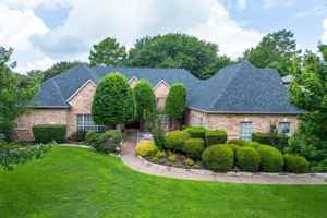 featured image of 360 Highland Oaks Cir #NA