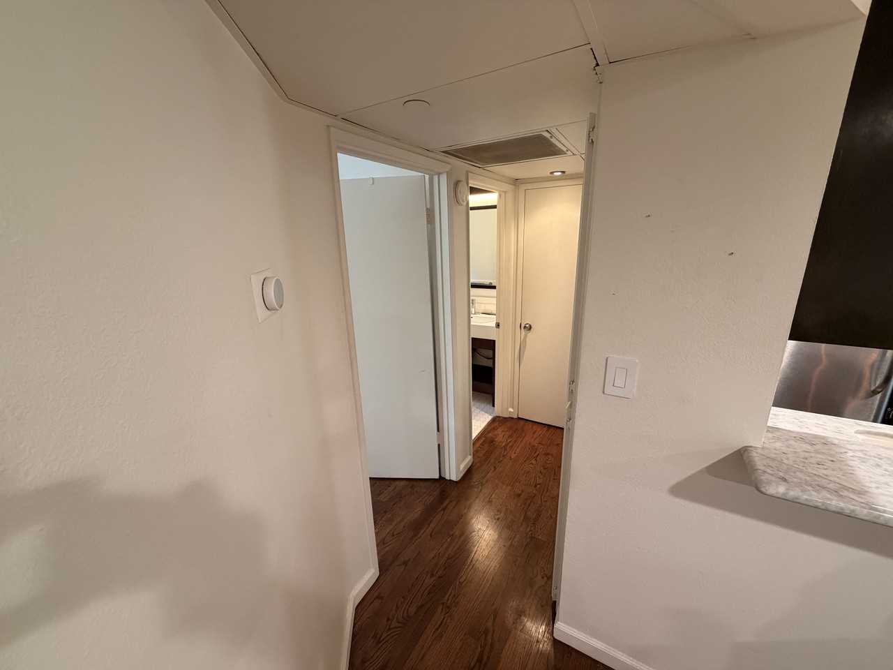 1118 E Palmer Ave #104 - Photo 4 of 8
