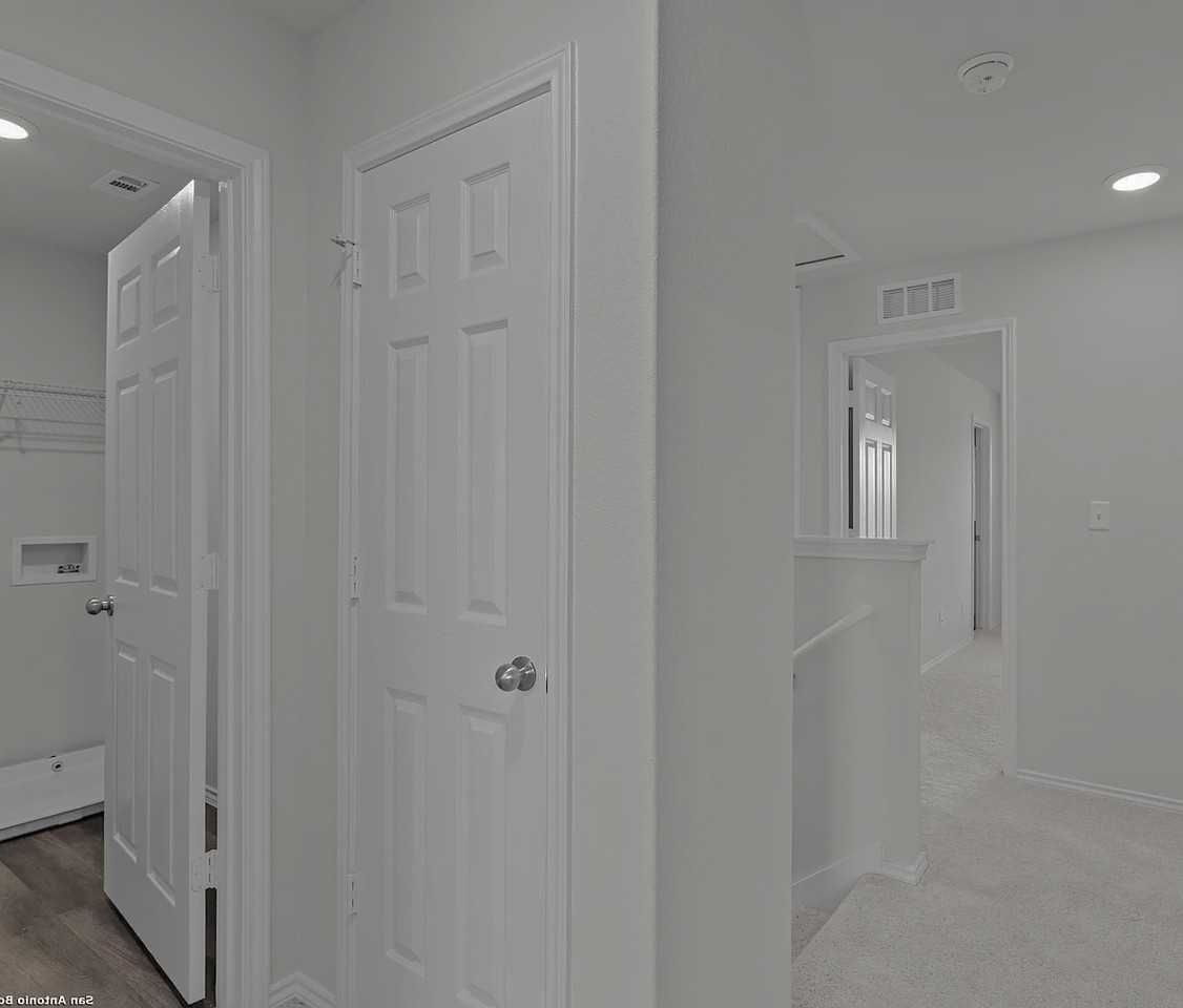 819 Bluegrass Pt #NA - Photo 6 of 15