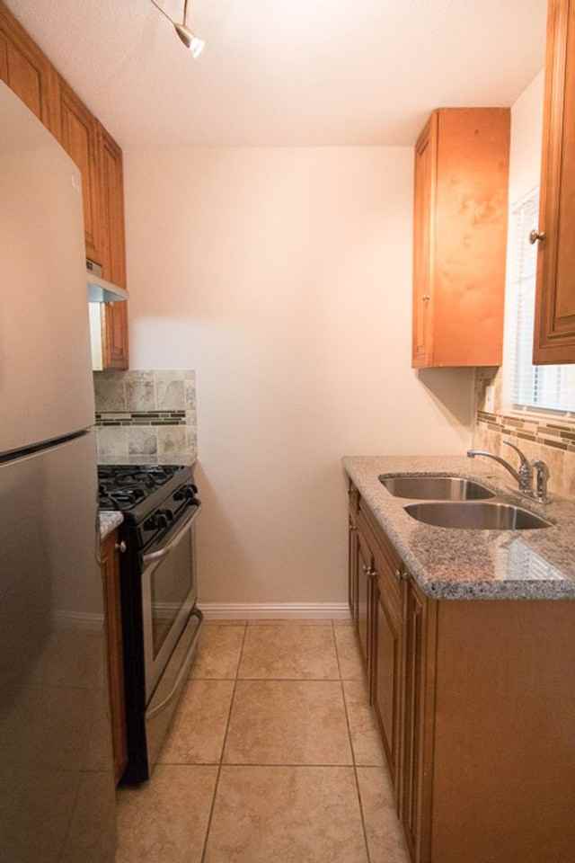 830 W Mission Bay Dr - Photo 5 of 16