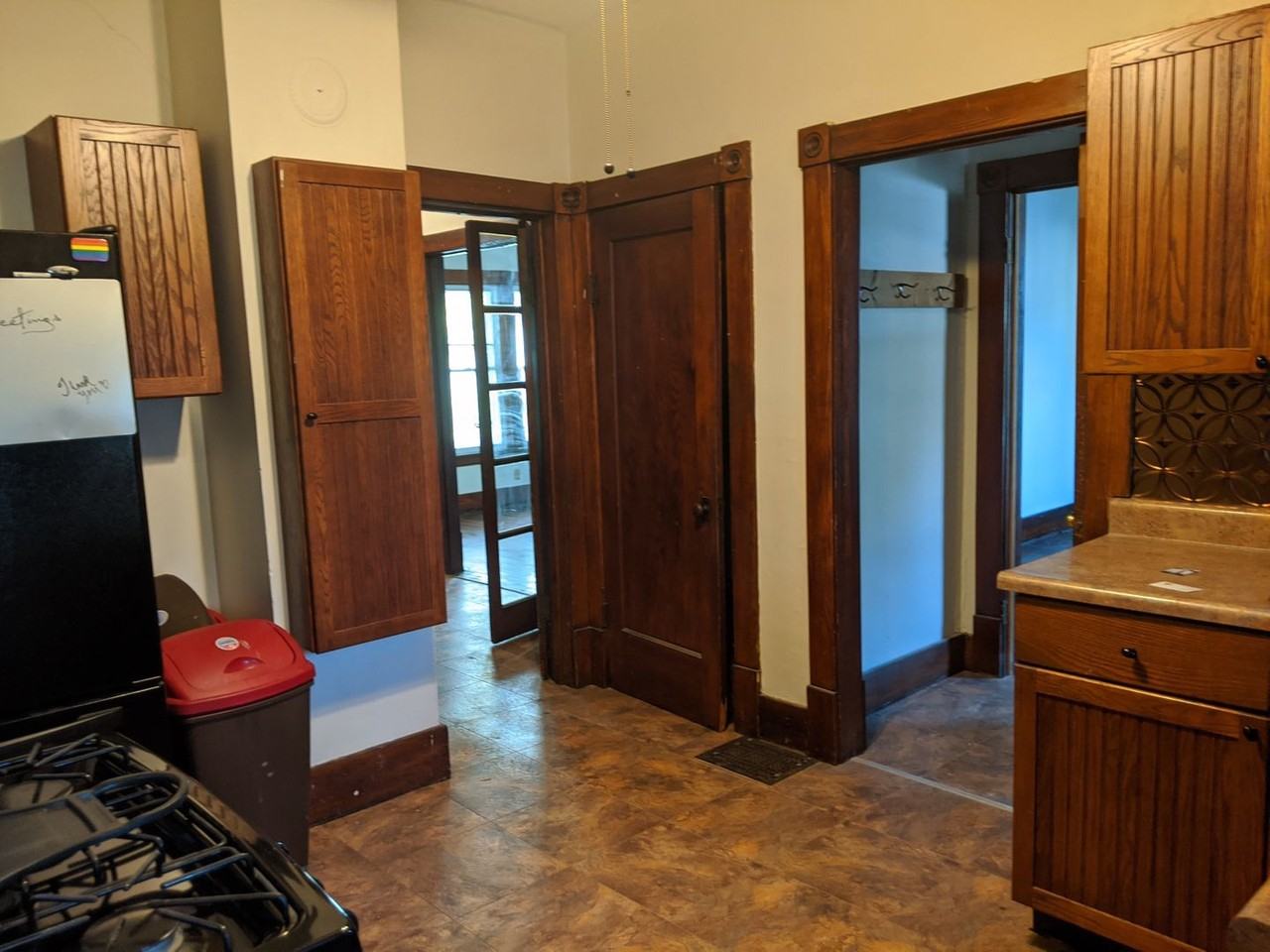 511 16th Ave - Photo 6 of 11