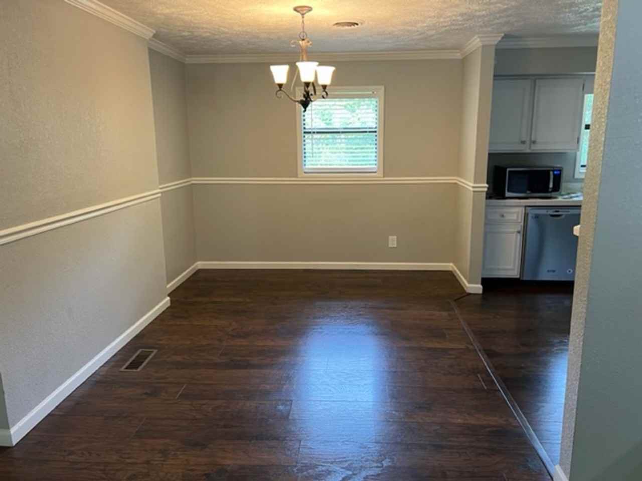 1551A Clendenen Rd - Photo 2 of 11