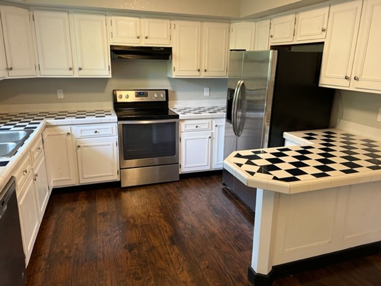 1551A Clendenen Rd - Photo 5 of 11