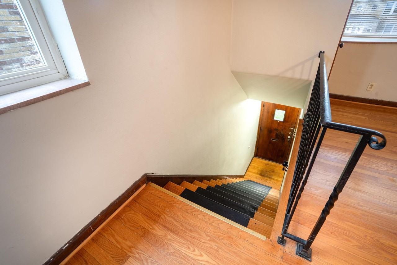 6314 Sutherland Ave - Photo 2 of 14