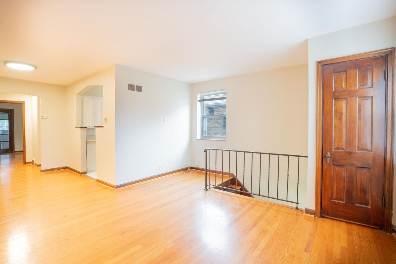 6314 Sutherland Ave - Photo 4 of 14