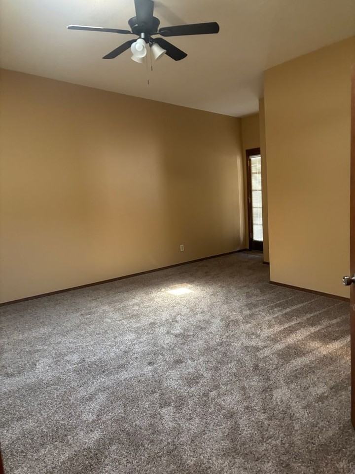 3109 Las Placitas Rd - Photo 6 of 17