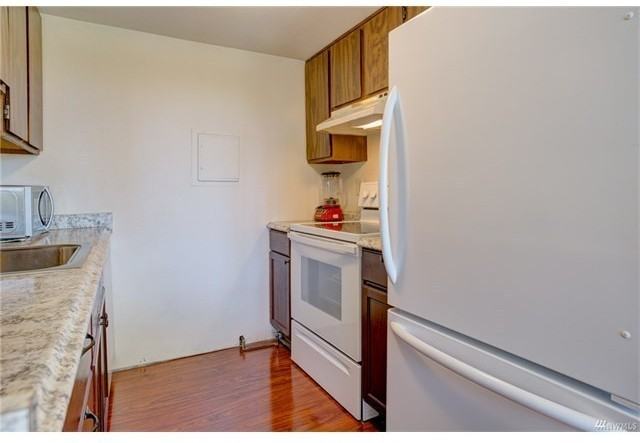 14447 127th Ln Ne - Photo 4 of 9