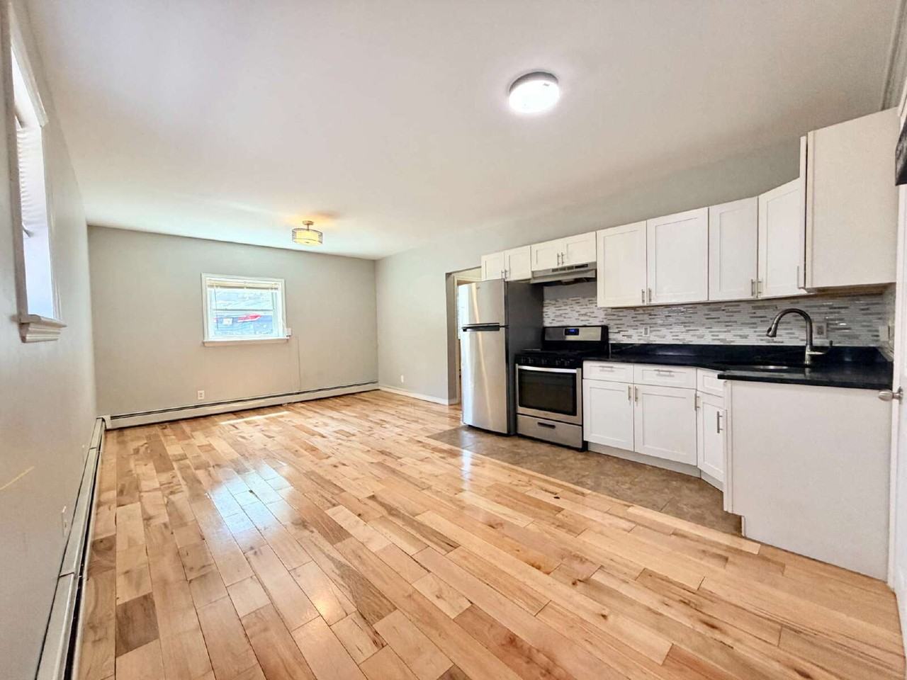 224 Macarthur Ave Unit B - Photo 6 of 22