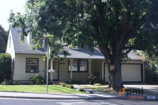2307 Collins Ave - Photo 1 of 1