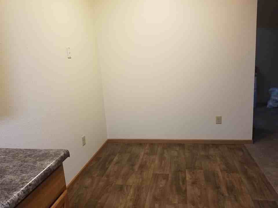 218 21st St Nw #10 - Photo 6 of 13
