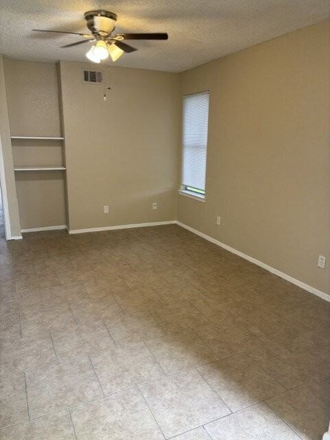 5100 Herrick Ct #C