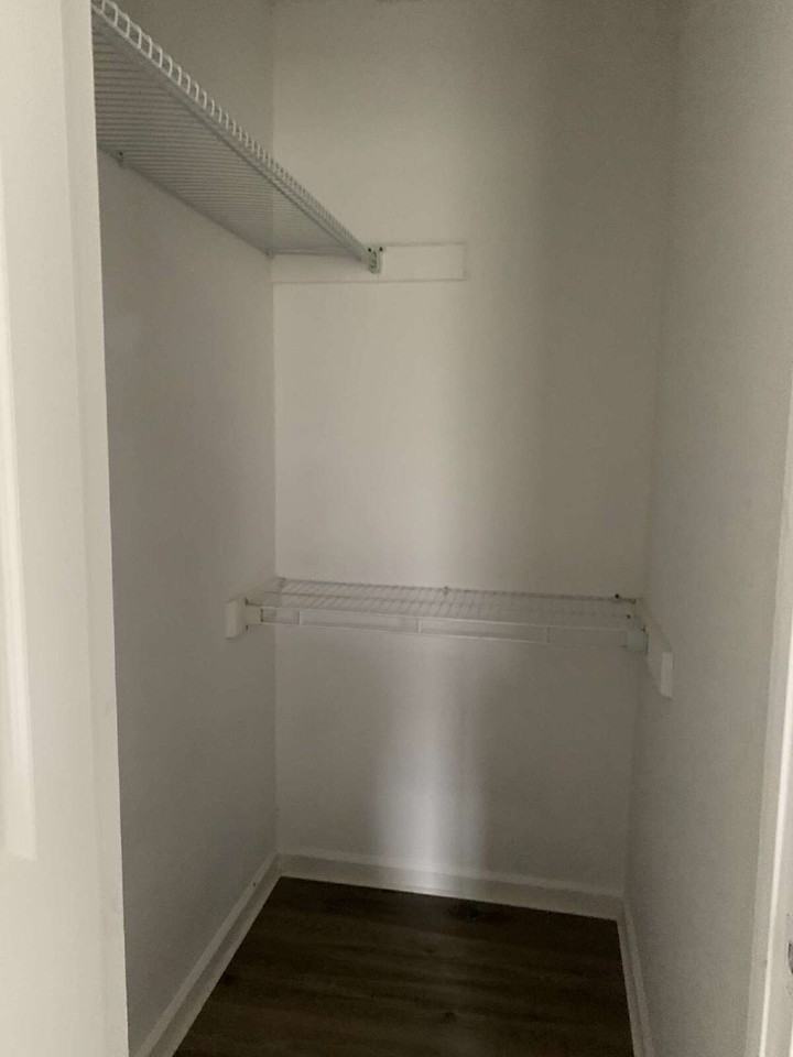 1115 W Jefferson Ave #E - Photo 7 of 16