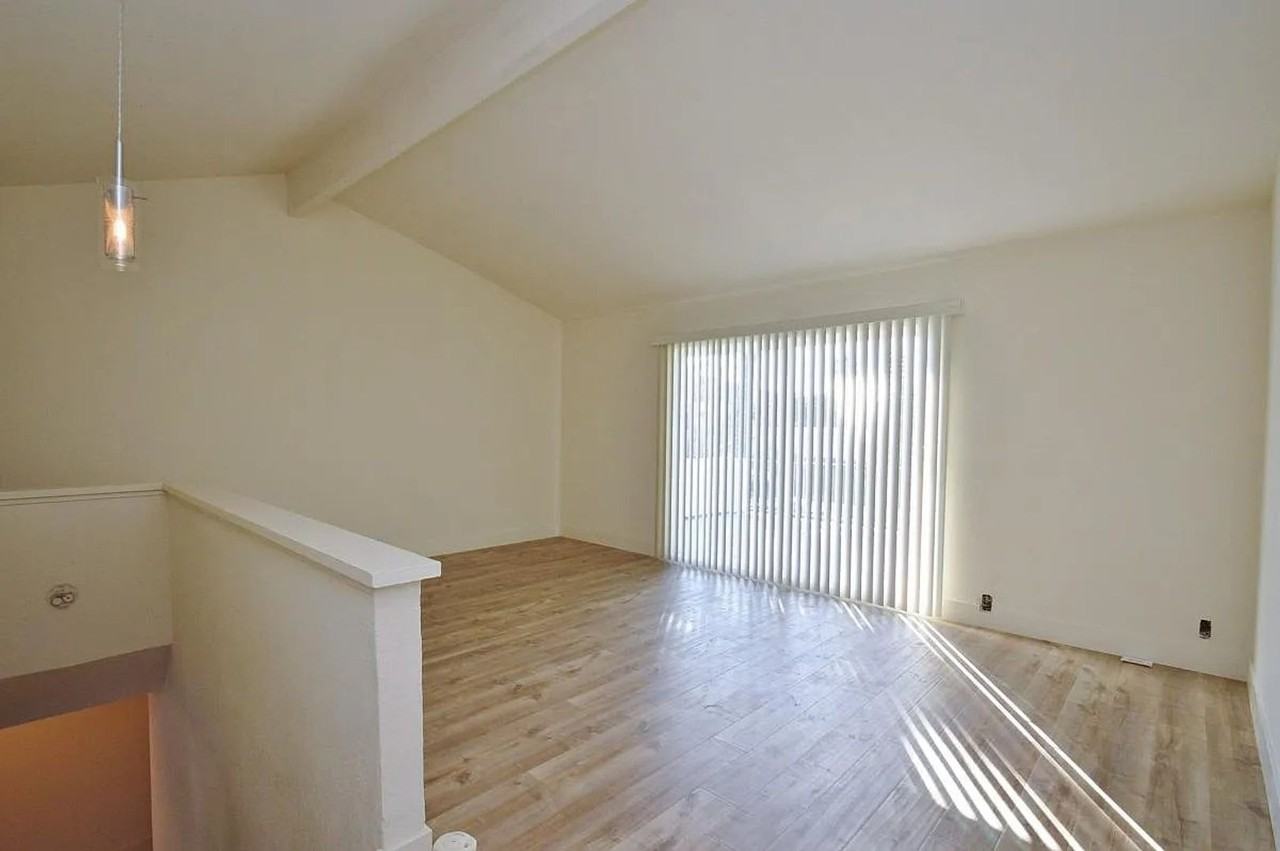 753 Nodaway Ave - Photo 6 of 9